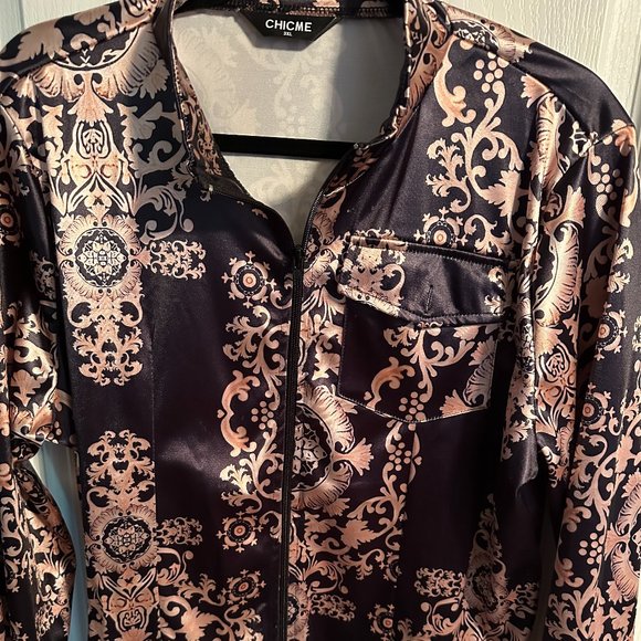 NEW Women SZ 1X 2X All Over Print Deep V Neck Zipper Front Top Zip Jacket CHIC! - Picture 1 of 8